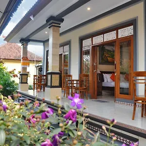 dunung-sari-homestay.ubudhotelsnow.com/