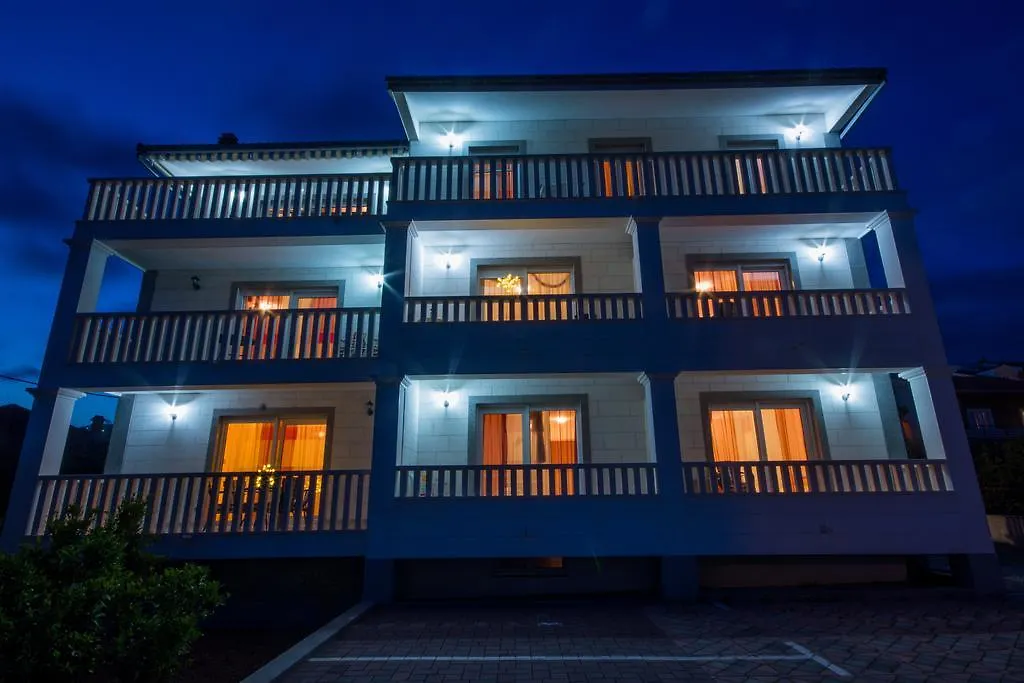 Apartments Jozic Trogir