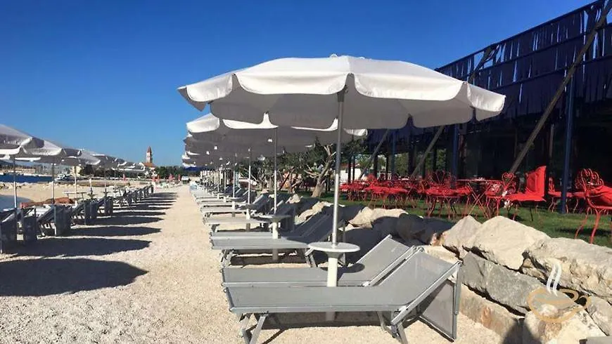 Apartments Jozic Trogir 0*,